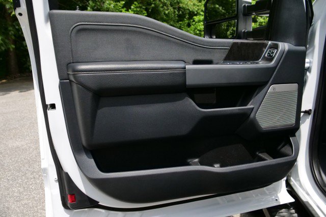 Used 2023 Ford F350 Lariat w/ Tow Technology Package AWD/4WD image 31