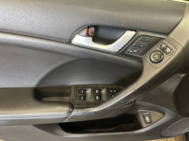 Used 2011 Acura TSX Sedan image 17