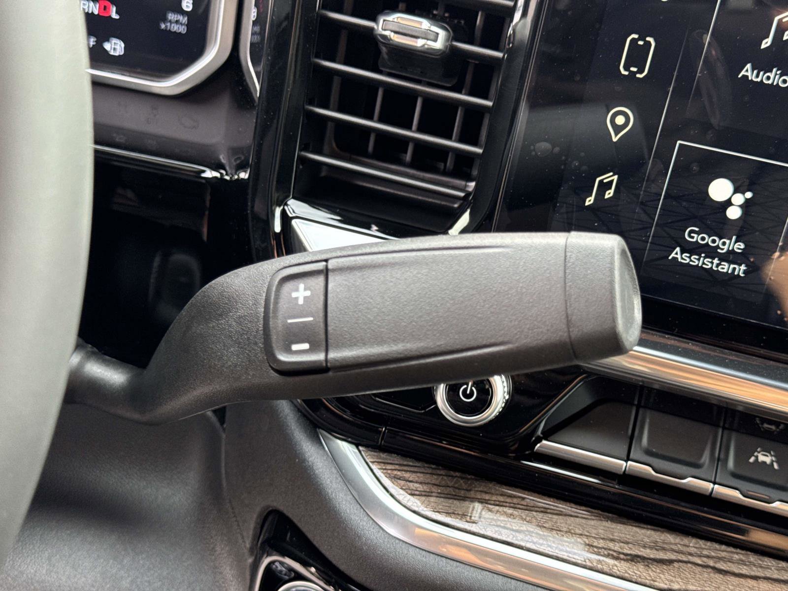 New 2026 GMC Sierra 1500 Elevation image 17