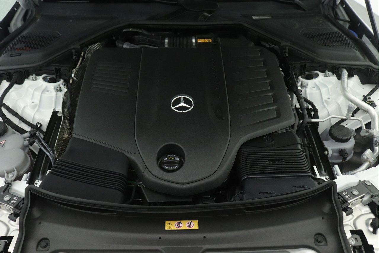 New 2026 Mercedes-Benz E 450 4MATIC Sedan image 10