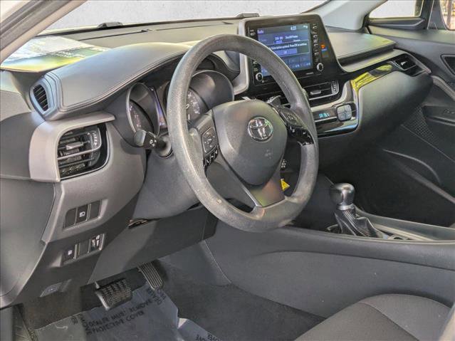 Used 2020 Toyota C-HR LE image 10