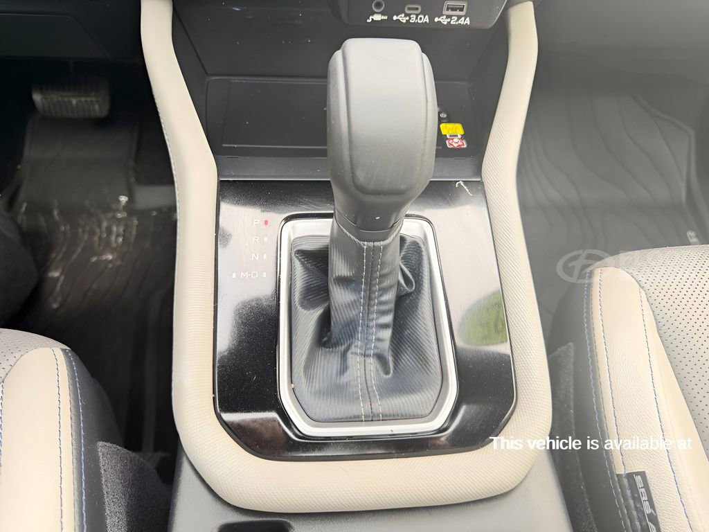 Used 2025 Subaru Forester Limited image 27