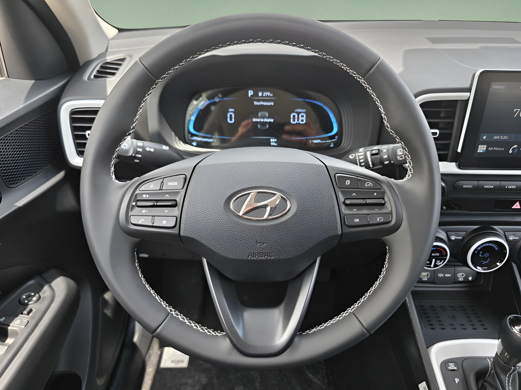 New 2026 Hyundai Venue SEL FWD image 16