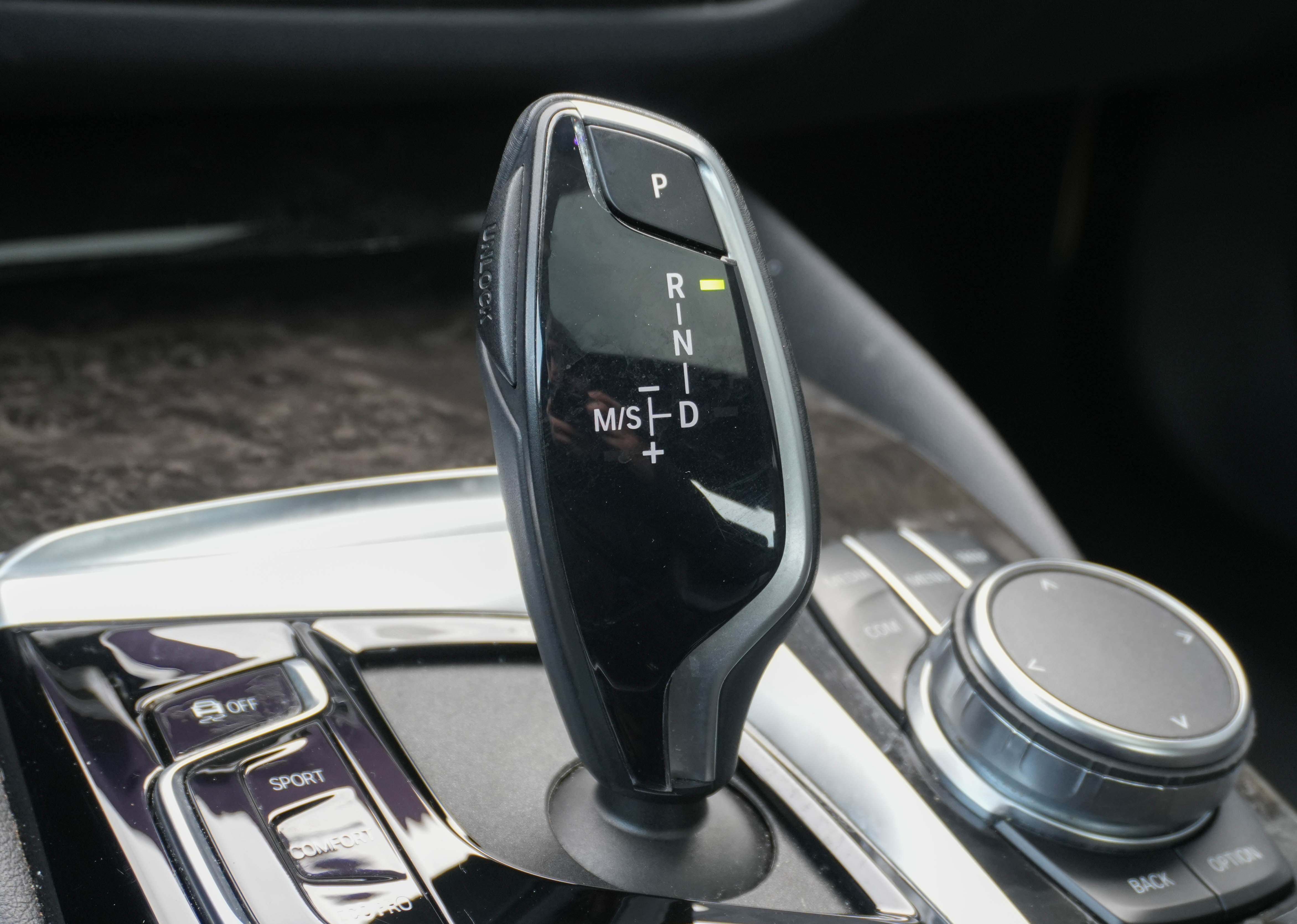 Certified 2023 BMW 530i xDrive w/ Premium Package image 24