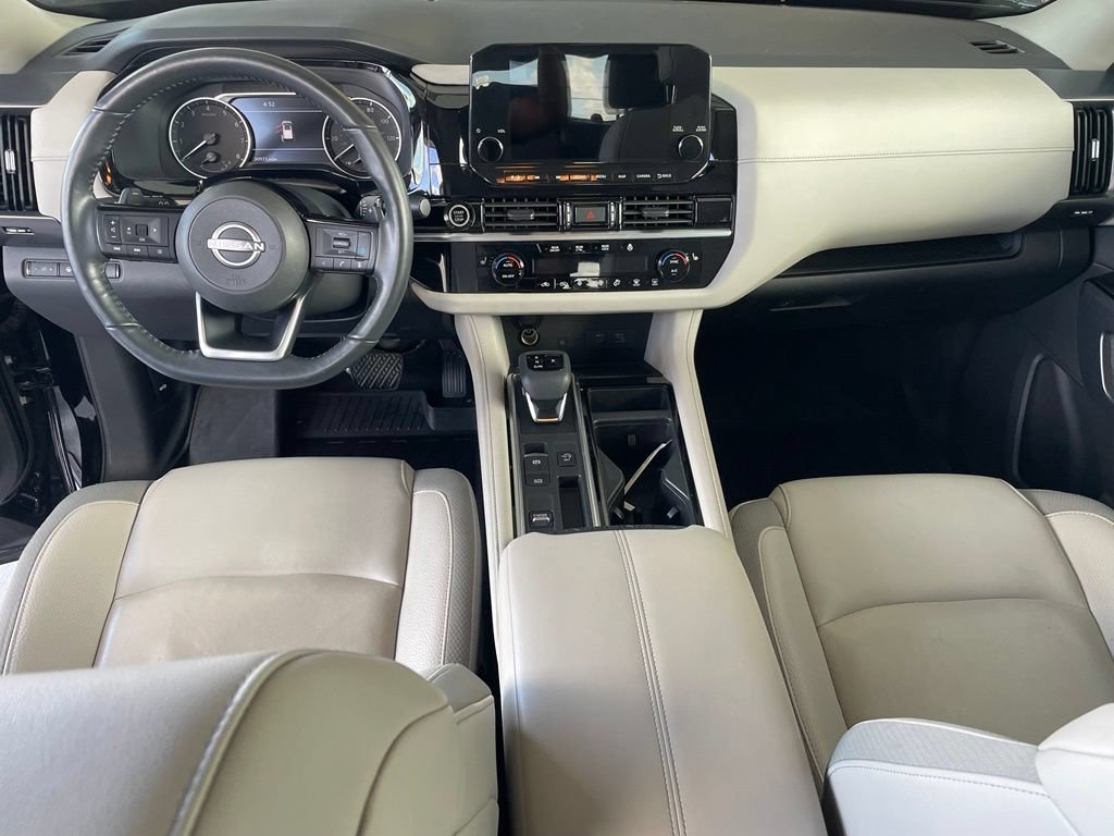 Certified 2023 Nissan Pathfinder SL FWD image 11