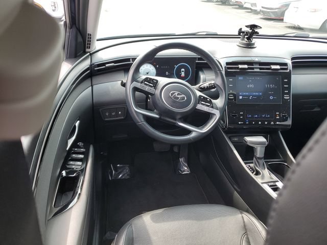 Certified 2022 Hyundai Tucson SEL w/ Convenience + Premium Package AWD/4WD image 11