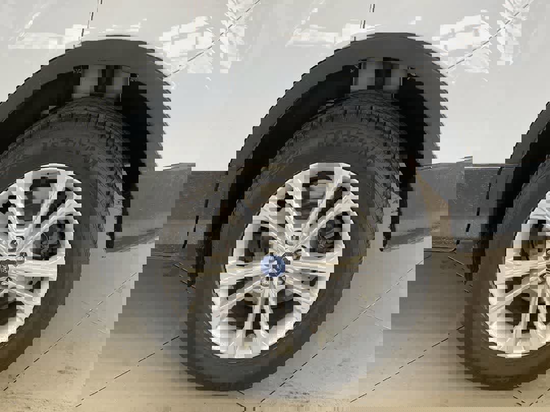 Used 2018 Ford Escape SEL w/ Ford Safe & Smart Package image 13