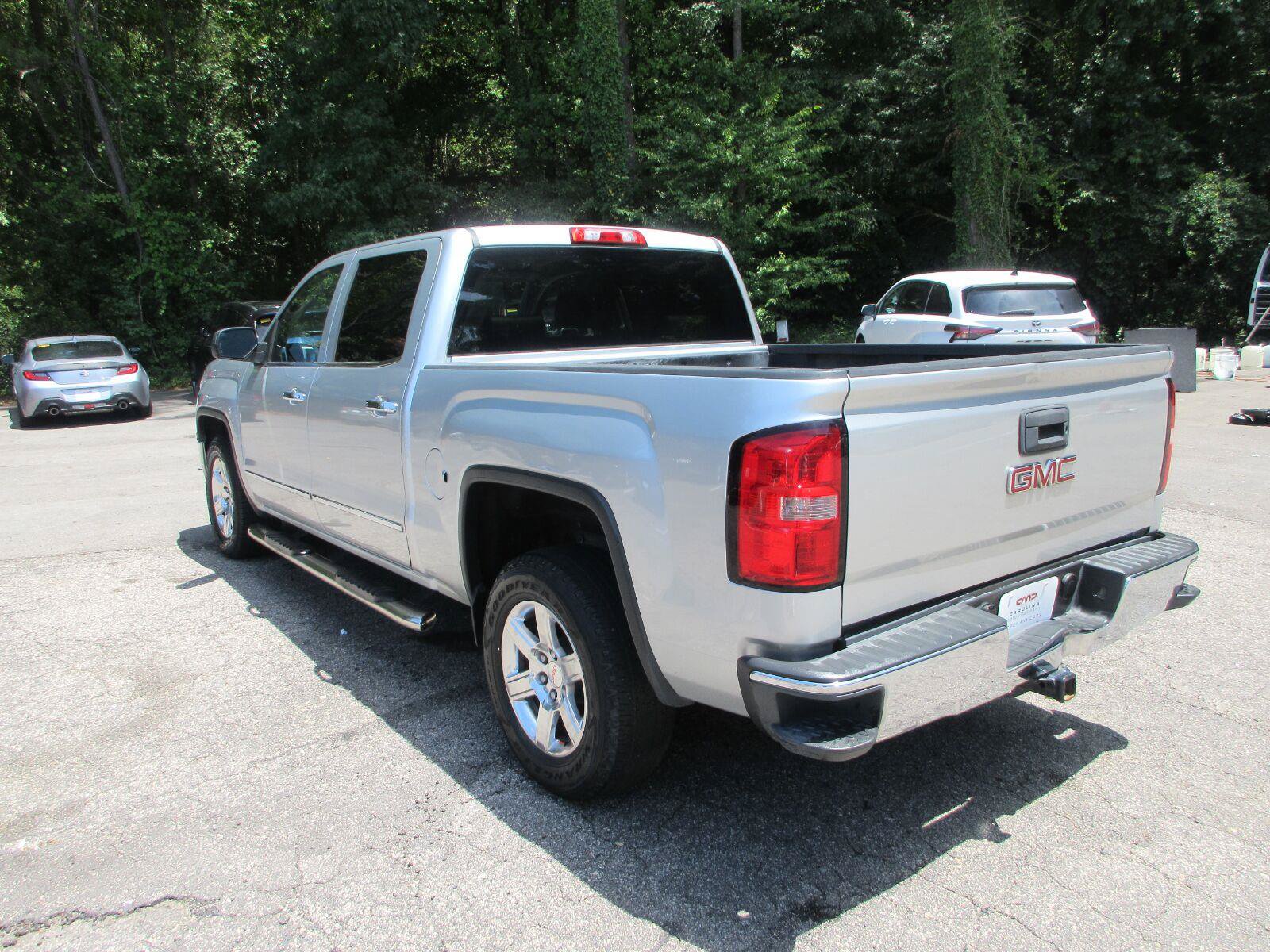 Used 2014 GMC Sierra 1500 SLT w/ Suspension Package, Off-Road RWD image 7