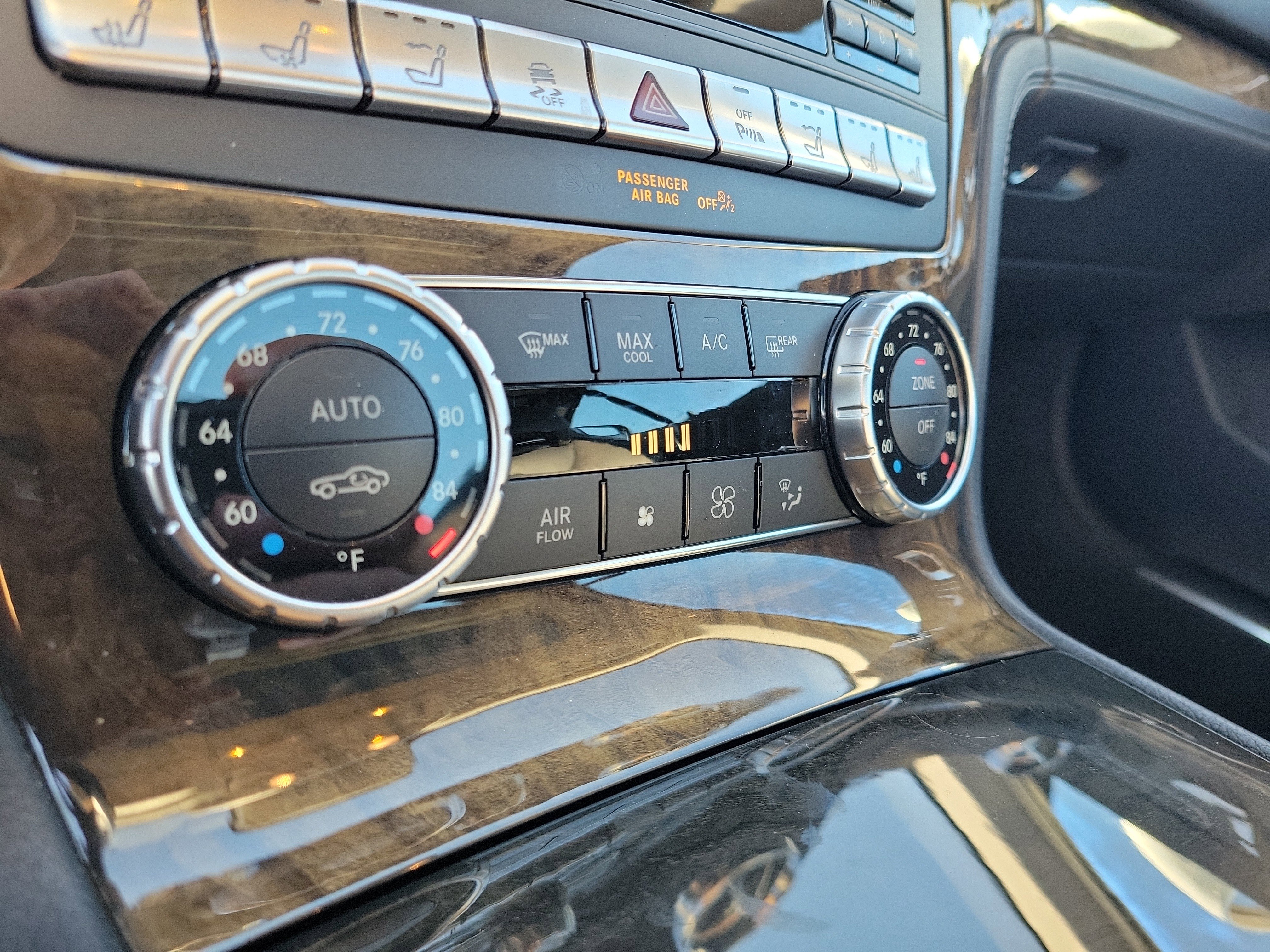 Used 2014 Mercedes-Benz SL 550 SL 550 w/ Sport Wheel Package image 25