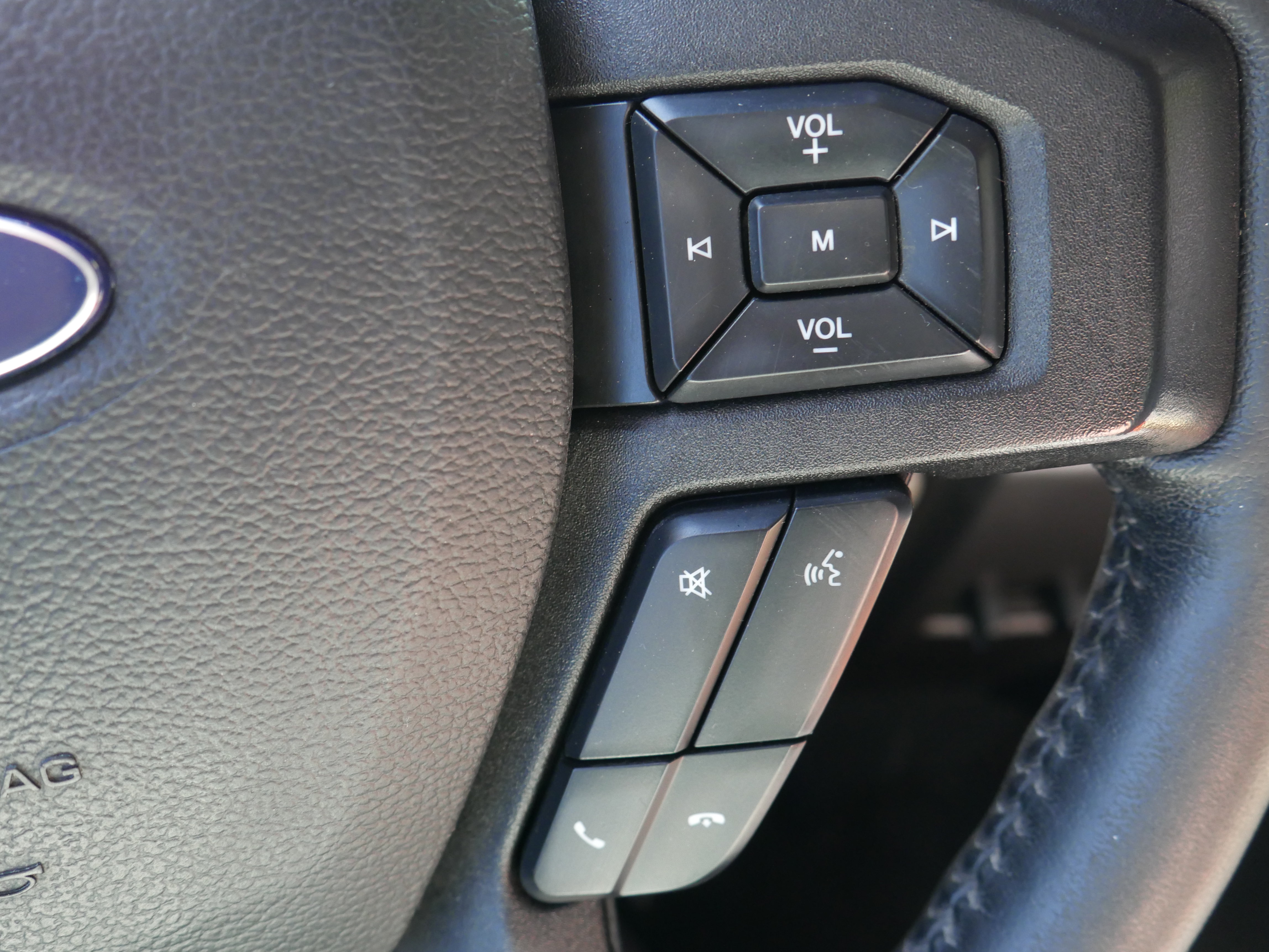 Used 2018 Ford F150 XLT w/ Equipment Group 302A Luxury AWD/4WD image 27