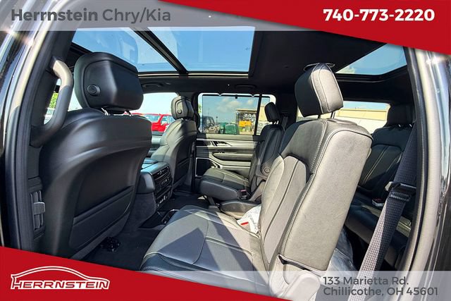 New 2026 Jeep Grand Wagoneer Limited AWD/4WD image 23