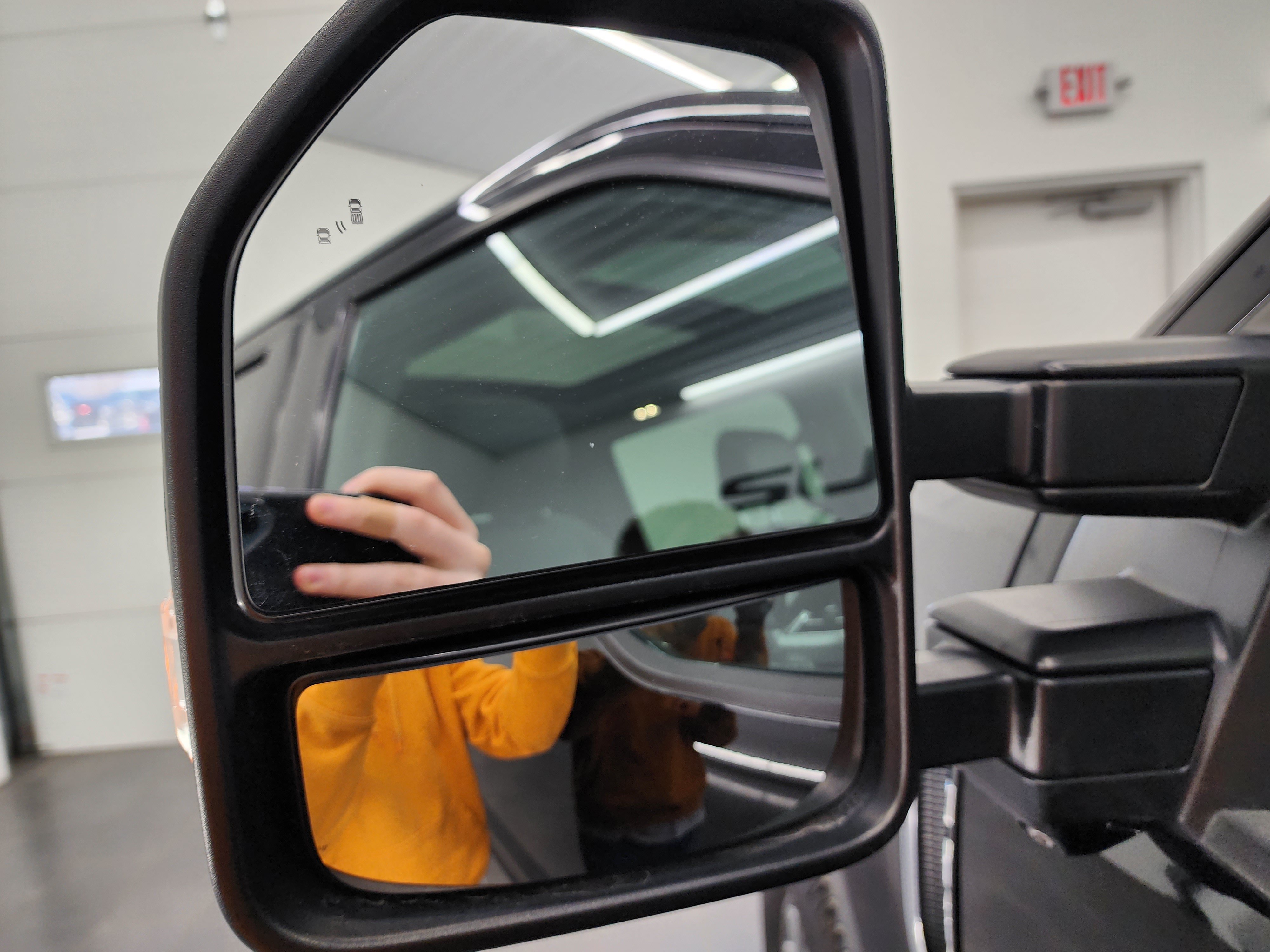Used 2021 Ford F350 Lariat w/ Lariat Ultimate Package AWD/4WD image 44