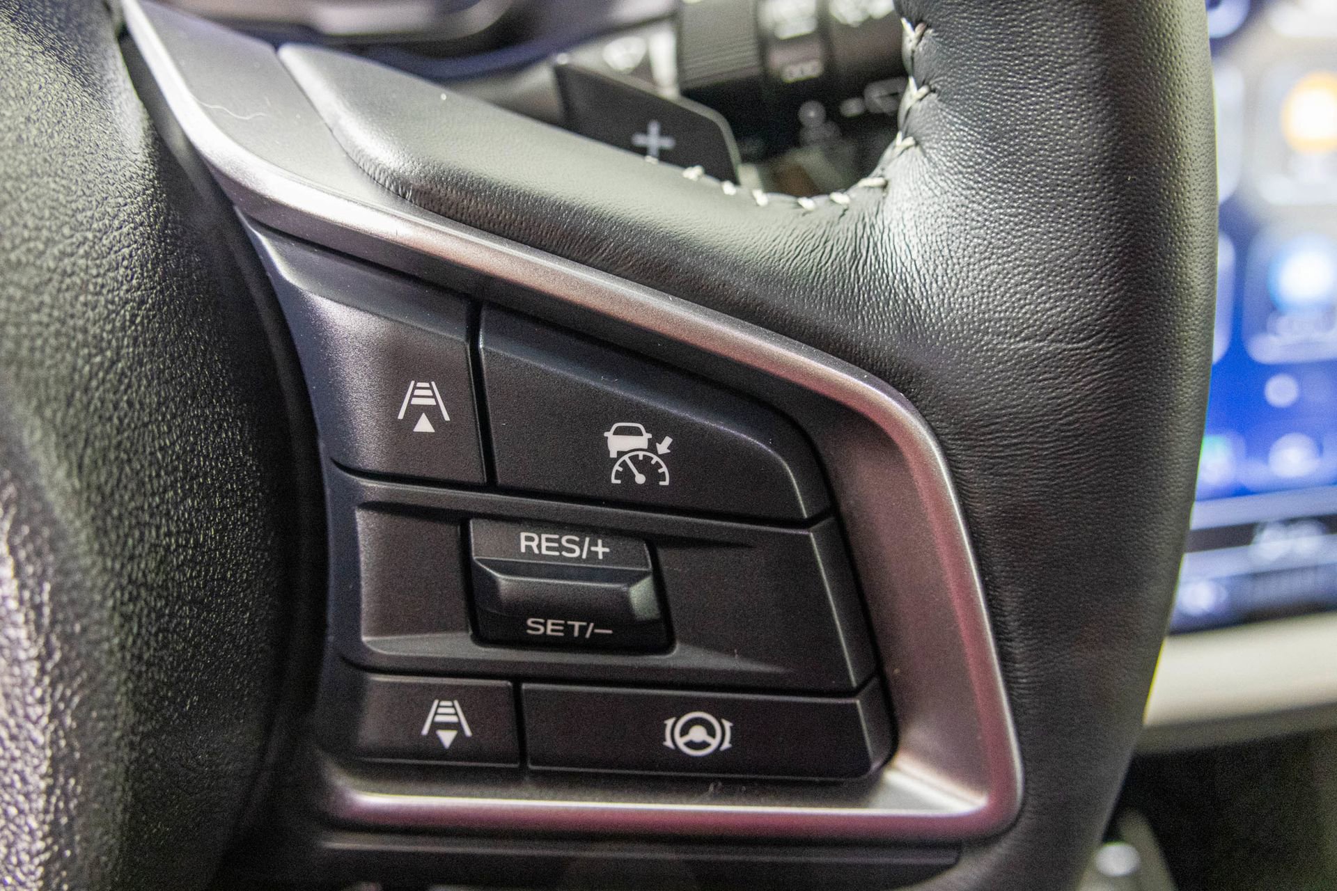 Used 2025 Subaru Outback Touring XT AWD/4WD image 33