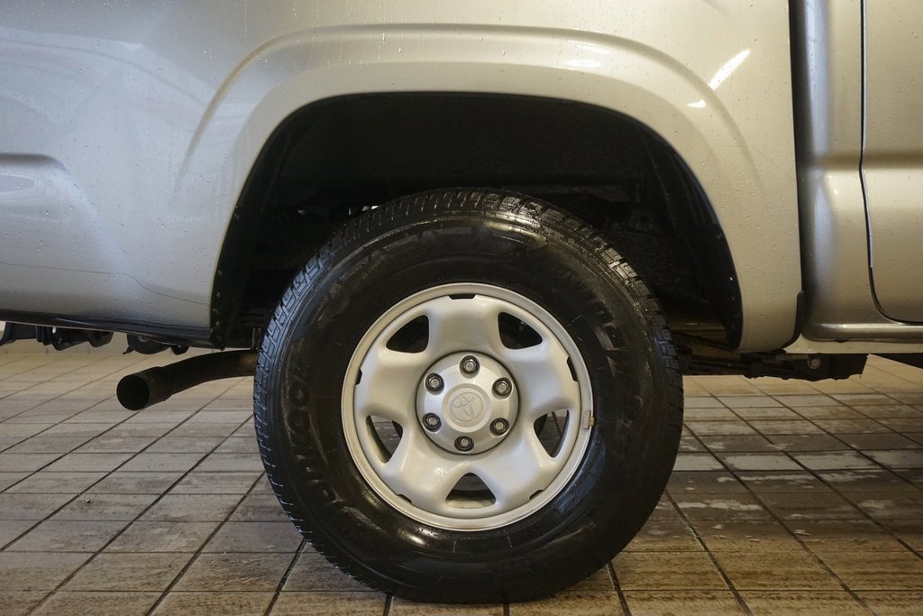 Used 2023 Toyota Tacoma SR image 27