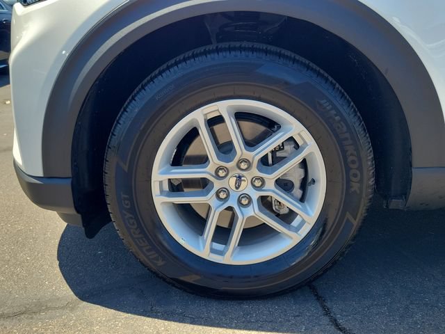 Used 2026 Ford Explorer Active RWD image 24