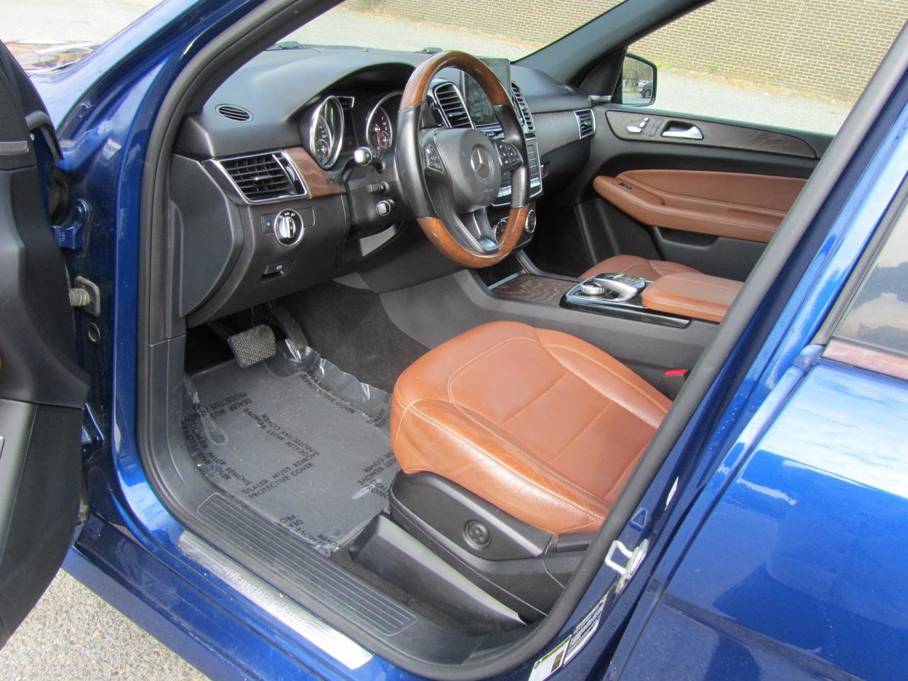 Used 2017 Mercedes-Benz GLE 350 4MATIC image 17