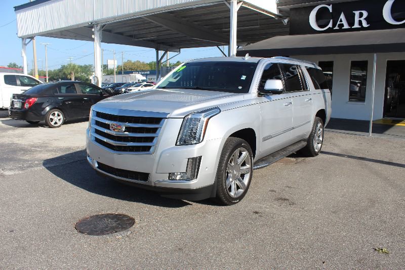 Used 2019 Cadillac Escalade ESV Luxury image 8