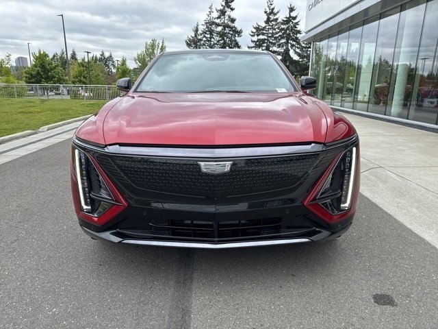 New 2025 Cadillac Lyriq Sport image 6