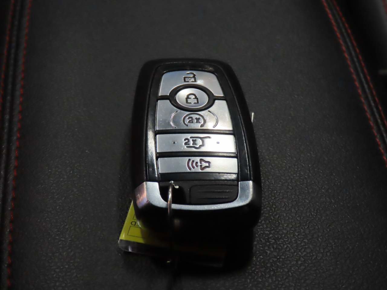 Used 2023 Ford Escape ST-Line image 18