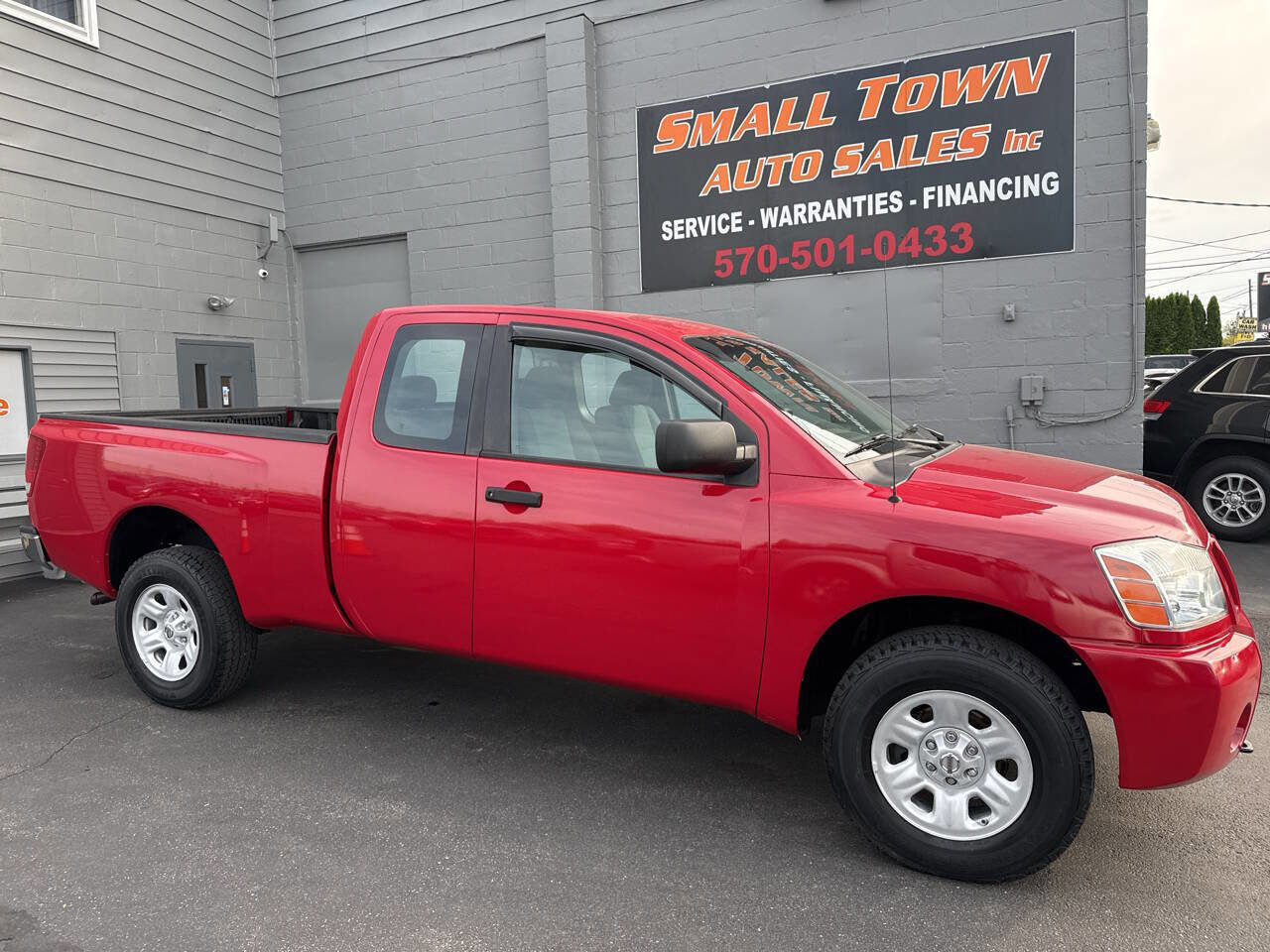 Used 2006 Nissan Titan XE image 1