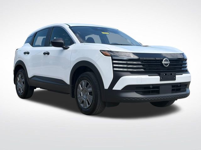 Used 2025 Nissan Kicks S image 1