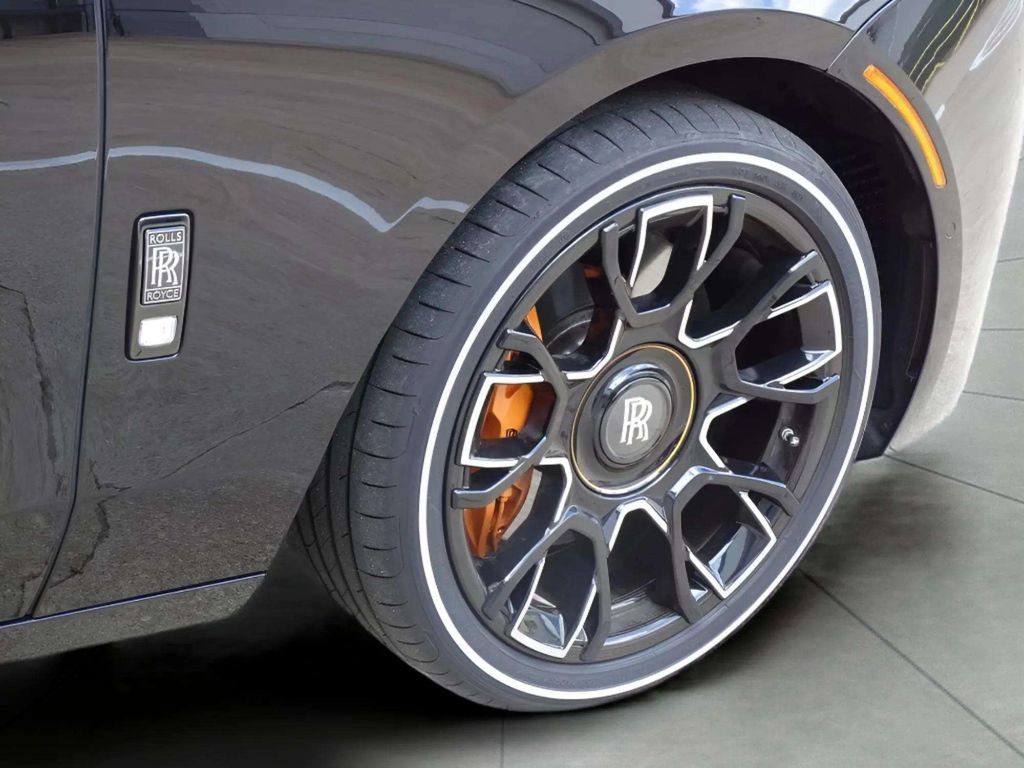 Used 2024 Rolls-Royce Ghost Black Badge w/ Black Badge Ghost Package image 29