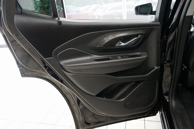 Used 2022 GMC Terrain SLT w/ Infotainment Package II image 45