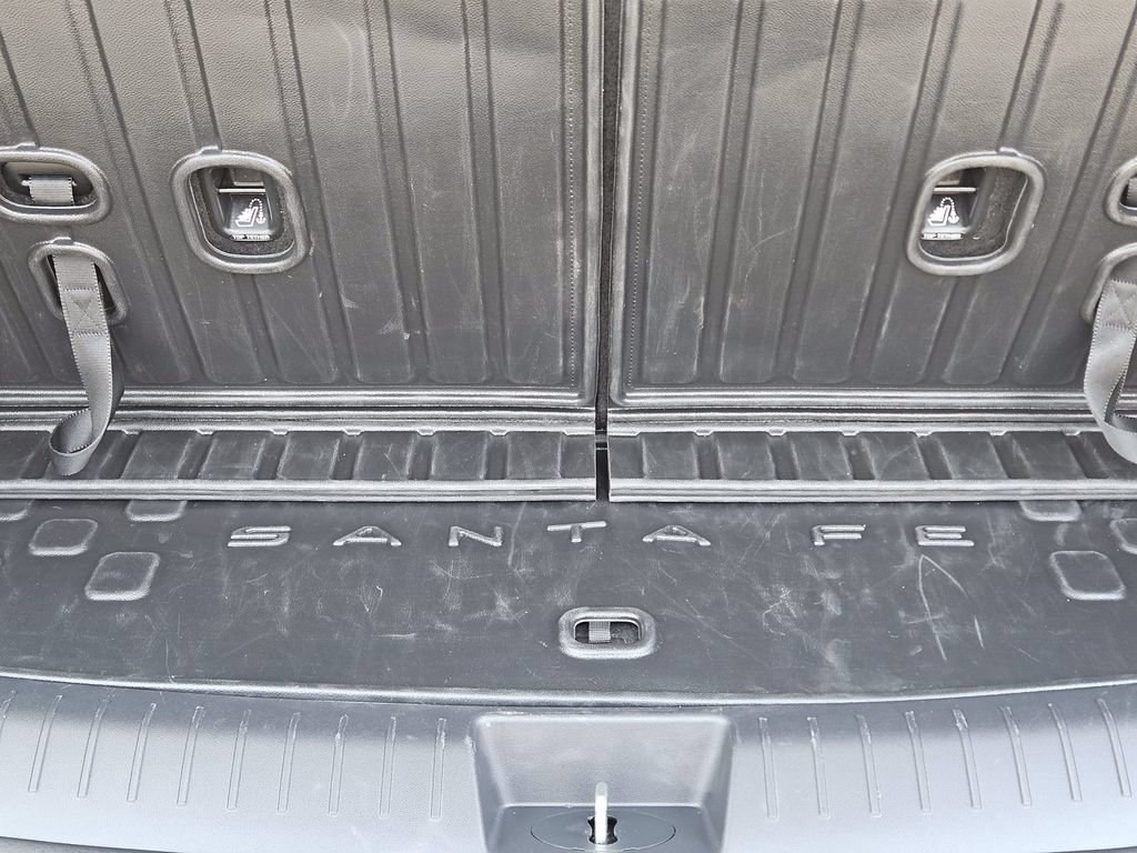 Used 2026 Hyundai Santa Fe SEL AWD/4WD image 33