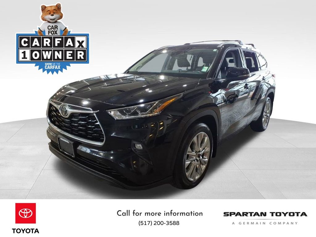 Used 2023 Toyota Highlander Limited