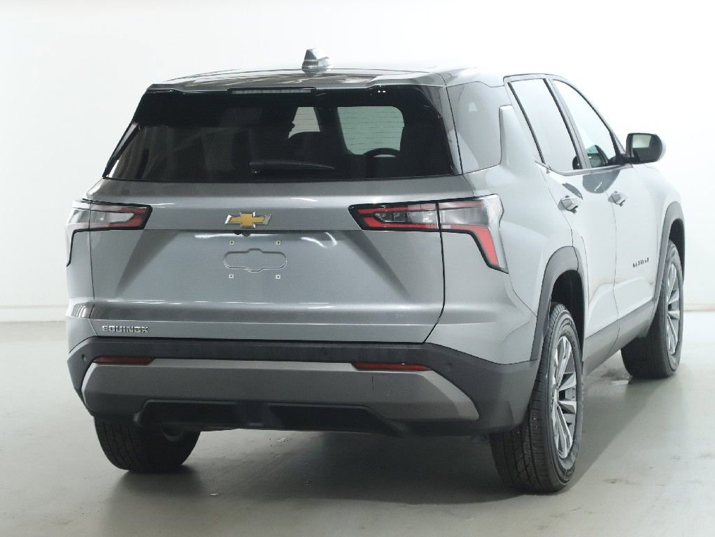 Used 2025 Chevrolet Equinox LT FWD image 44