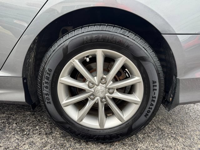 Used 2018 Hyundai Sonata SE FWD image 18