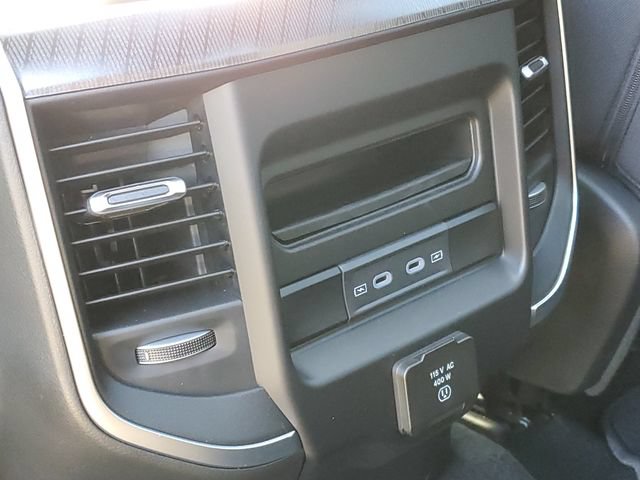 New 2026 RAM 1500 Big Horn AWD/4WD image 14