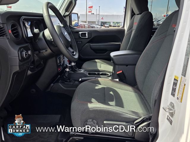 Used 2025 Jeep Gladiator Rubicon w/ Convenience Group image 5