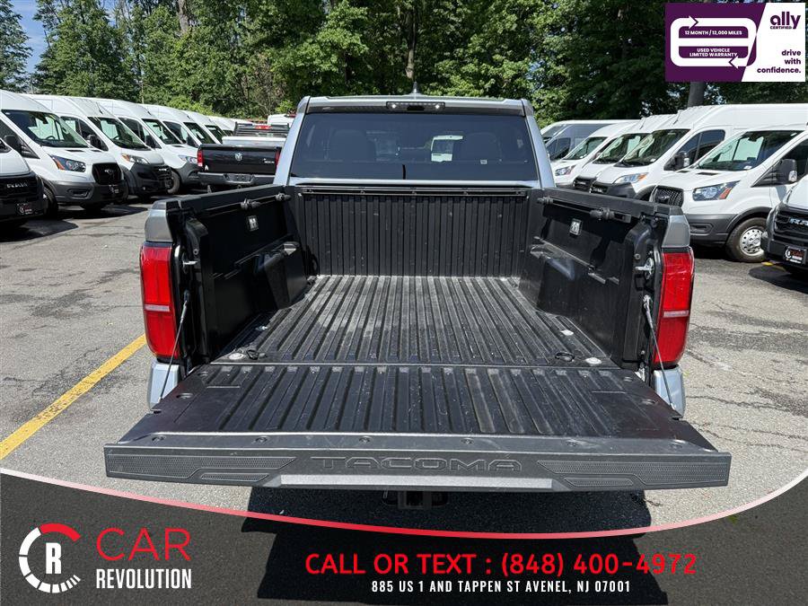 Used 2024 Toyota Tacoma TRD Off-Road AWD/4WD image 6
