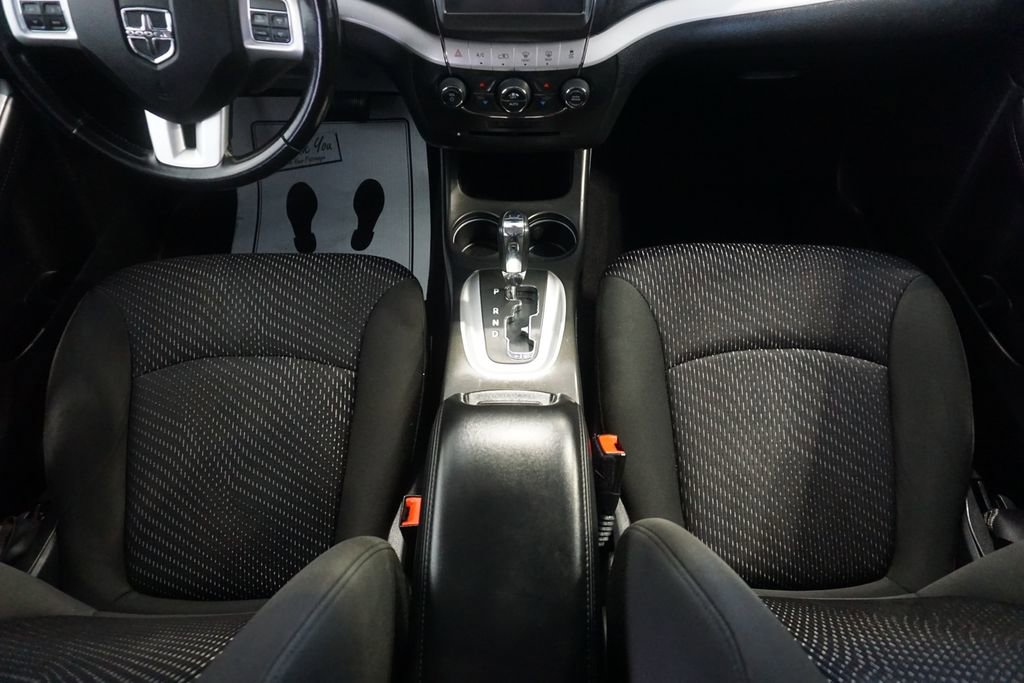 Used 2019 Dodge Journey SE FWD image 28