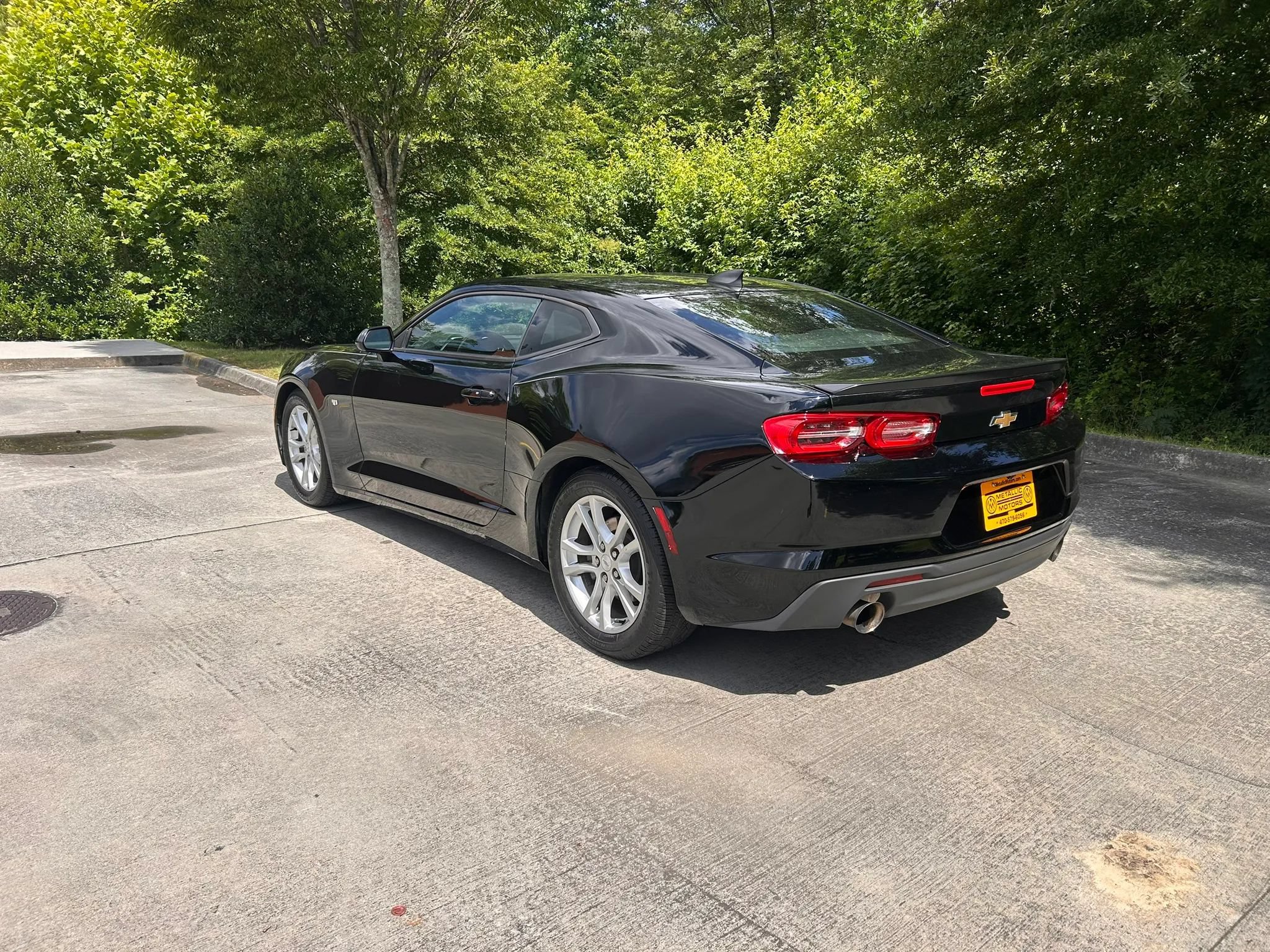 Used 2023 Chevrolet Camaro LS RWD image 3