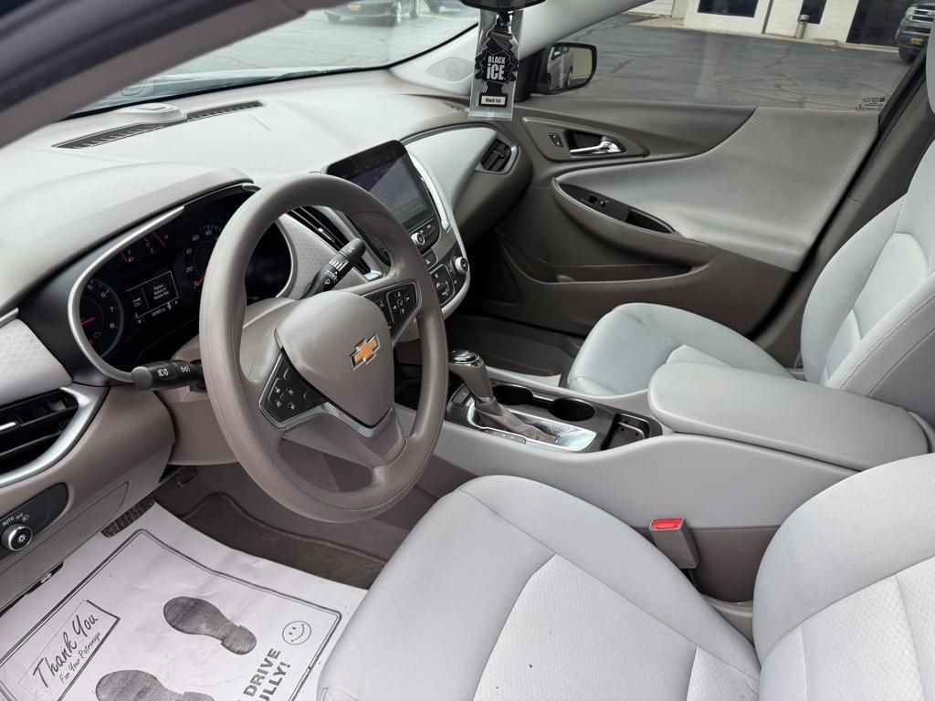 Used 2019 Chevrolet Malibu LS FWD image 23