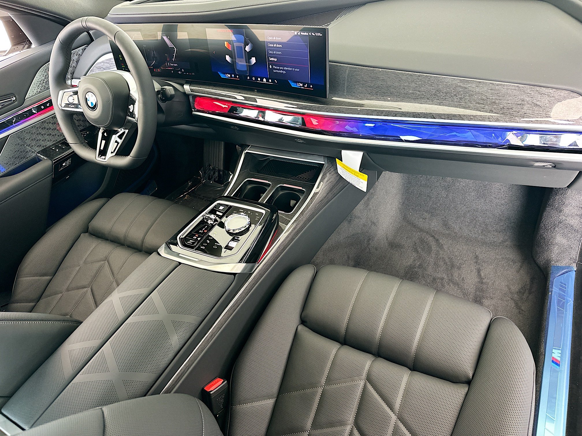 New 2026 BMW 760i xDrive w/ Executive Package AWD/4WD image 23