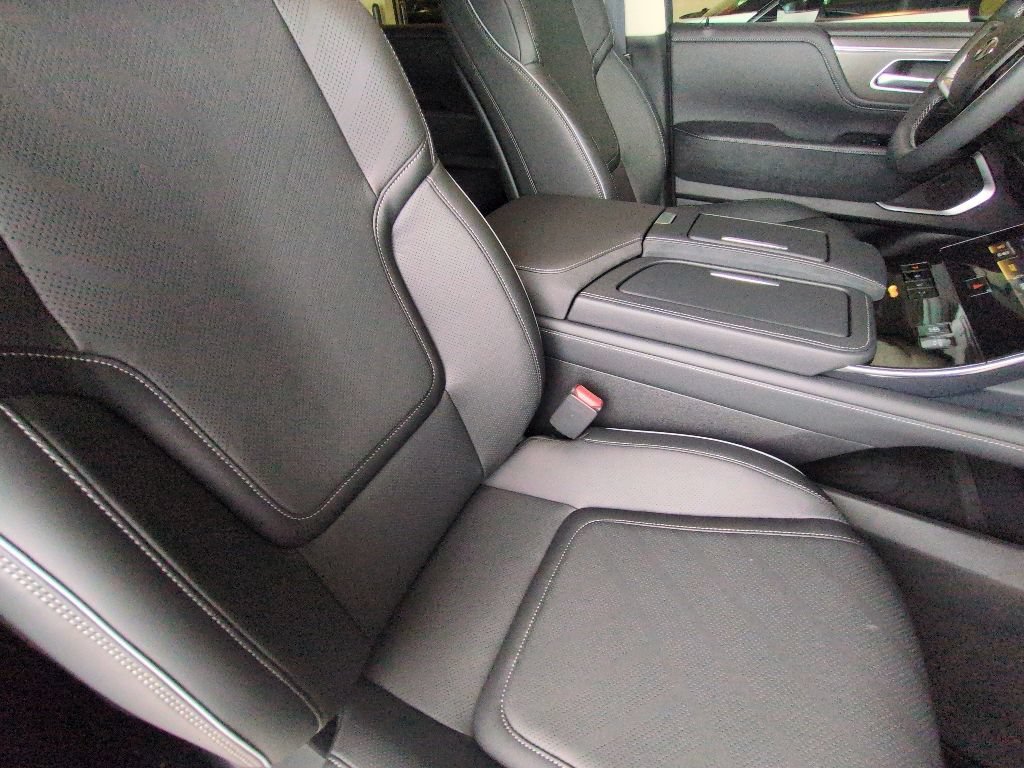 New 2026 INFINITI QX80 Luxe RWD image 25