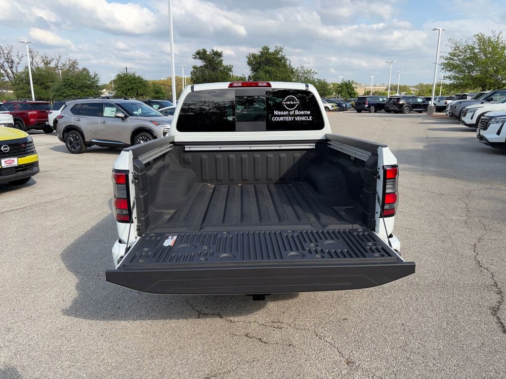 Used 2025 Nissan Frontier SV w/ SV Convenience Package image 28
