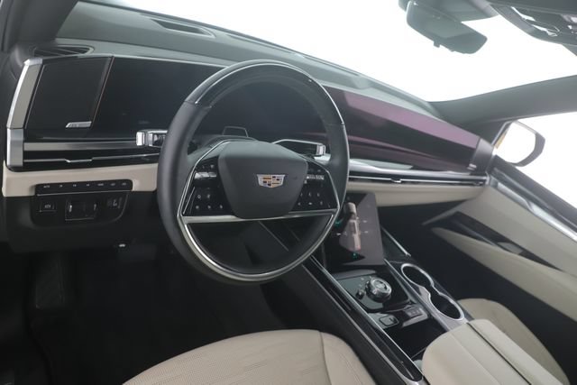 Used 2026 Cadillac Escalade Sport w/ Touring Package AWD/4WD image 18