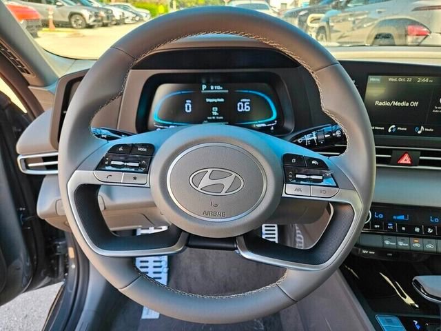 New 2026 Hyundai Elantra Sport image 9