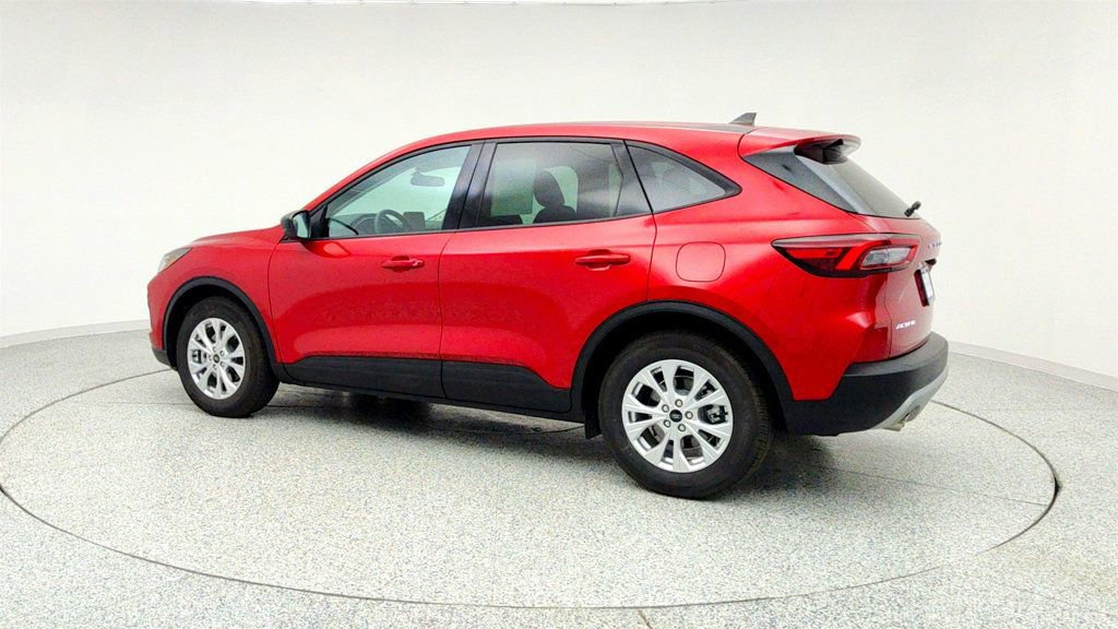 Used 2025 Ford Escape Active w/ Cold Weather Package image 7