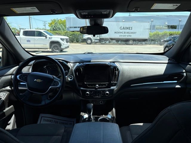 Used 2023 Chevrolet Traverse LT AWD/4WD image 18