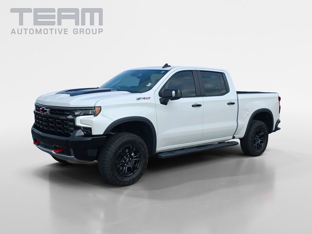 Used 2025 Chevrolet Silverado 1500 ZR2 w/ Technology Package AWD/4WD image 3