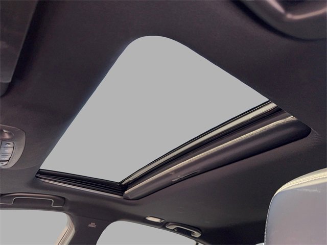 Used 2022 INFINITI Q50 Sensory image 12