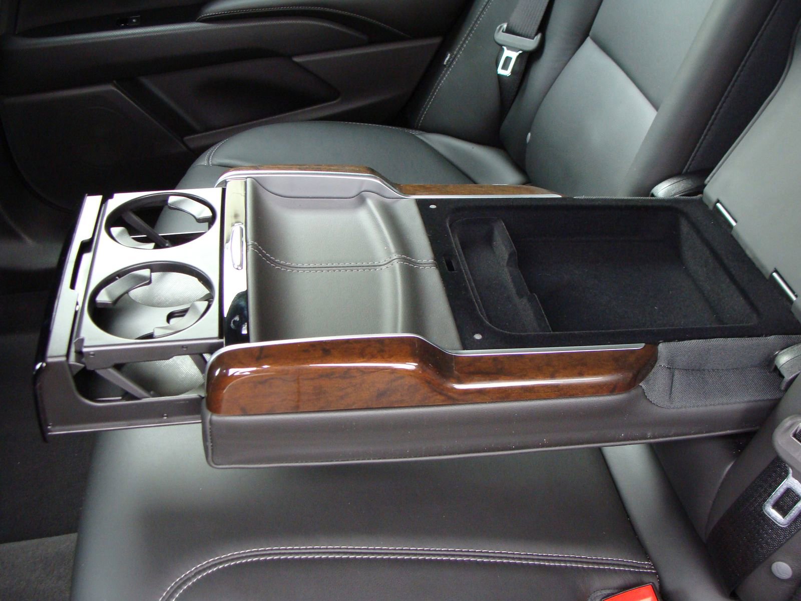 Used 2014 Cadillac XTS Premium image 33