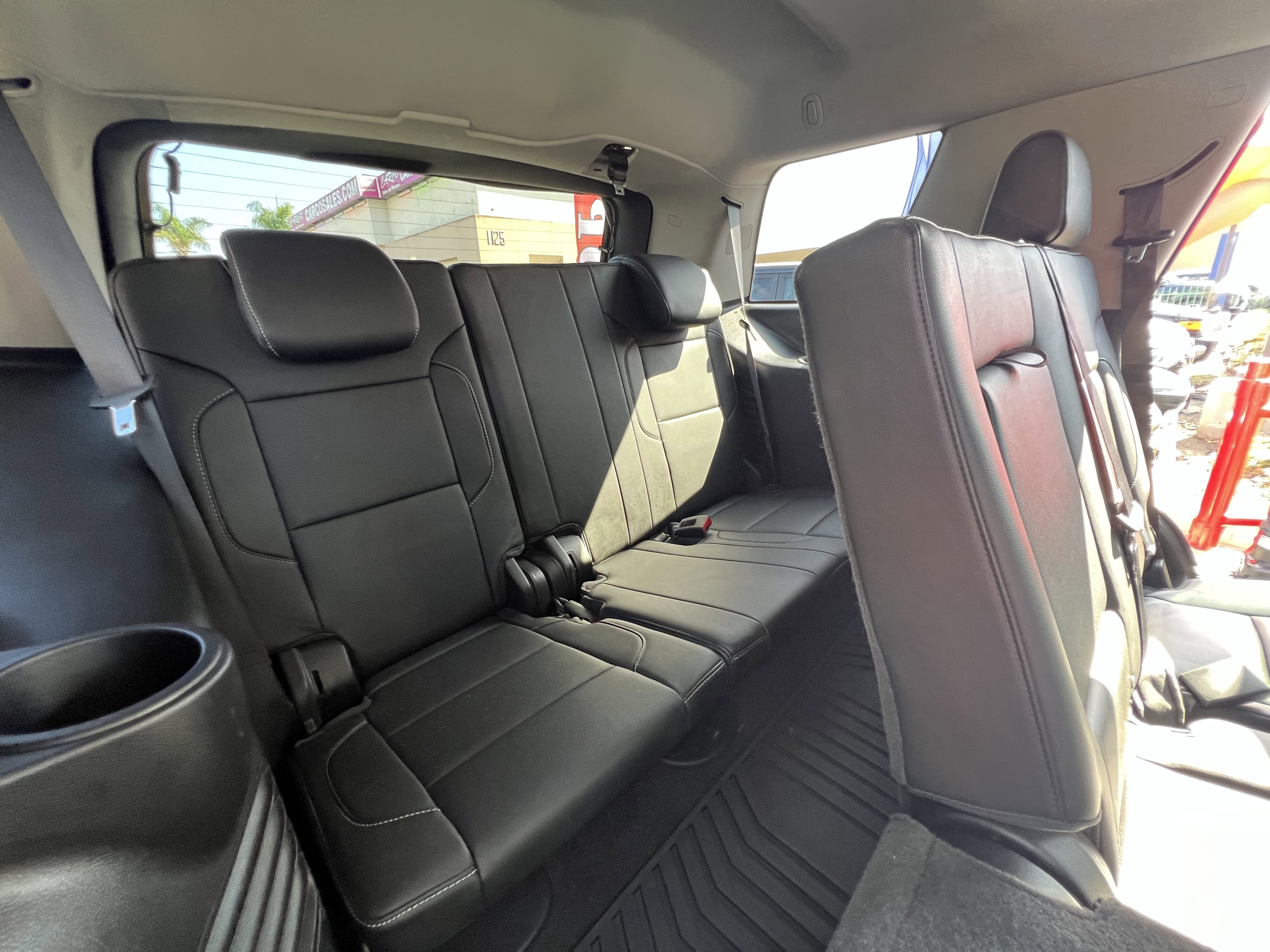 Used 2018 Chevrolet Tahoe LT w/ Luxury Package image 35