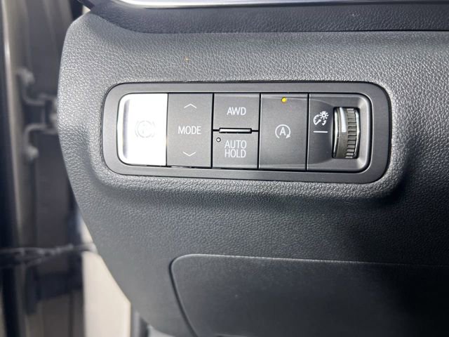 Used 2026 GMC Terrain AT4 AWD/4WD image 18