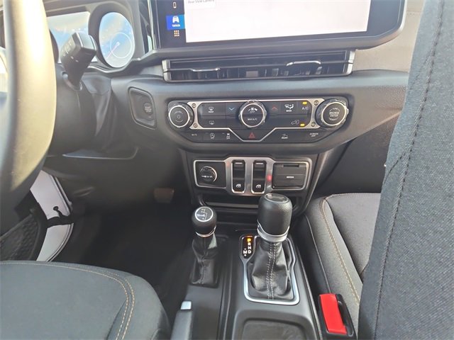 Used 2024 Jeep Wrangler Sport S image 15